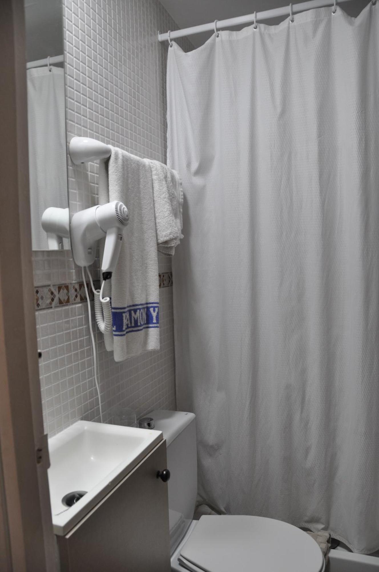 Hostal Ramon Y Cajal Valladolid Eksteriør bilde