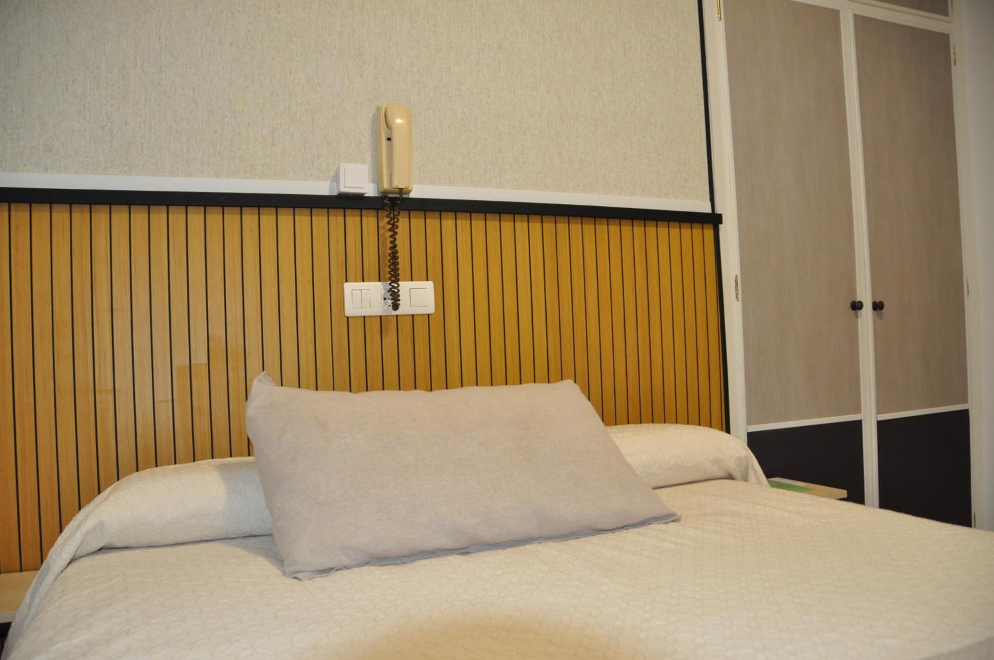 Hostal Ramon Y Cajal Valladolid Eksteriør bilde